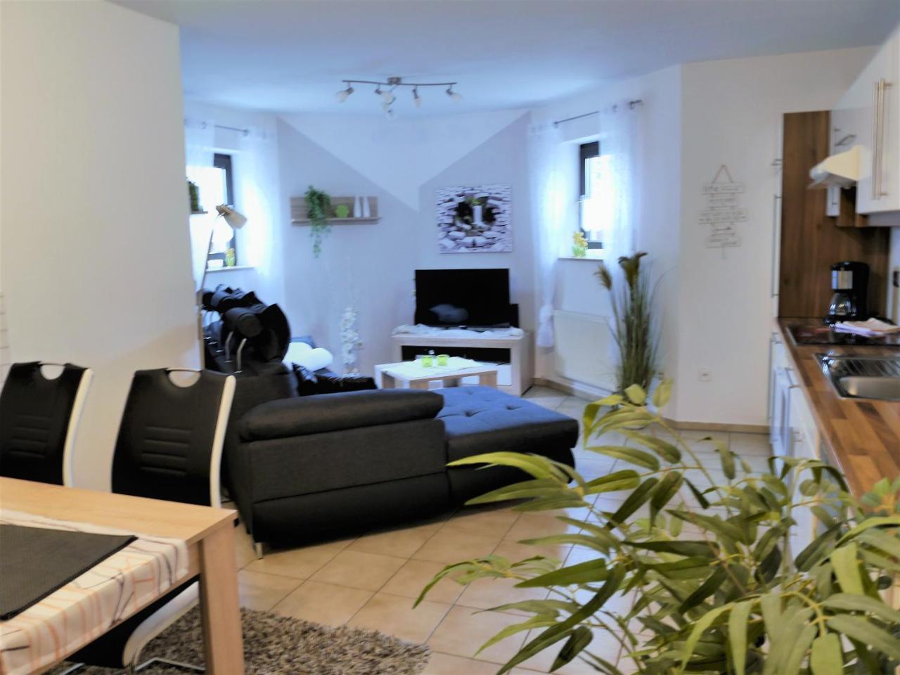 Ferienwohnung-Apartment Regnitztal 부텐하임 외부 사진